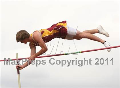 Thumbnail 1 in 44th Arcadia Invitational photogallery.