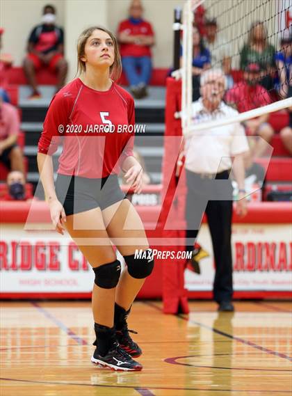 Thumbnail 3 in Bridge City vs Lumberton photogallery.