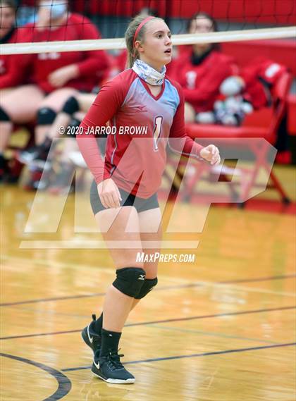 Thumbnail 3 in Bridge City vs Lumberton photogallery.