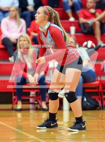 Thumbnail 1 in Bridge City vs Lumberton photogallery.