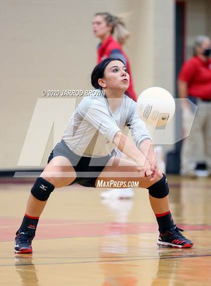 Thumbnail 1 in Bridge City vs Lumberton photogallery.