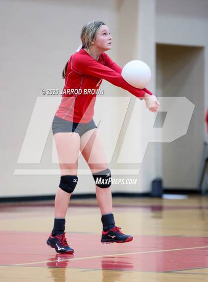 Thumbnail 1 in Bridge City vs Lumberton photogallery.