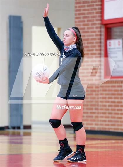 Thumbnail 2 in Bridge City vs Lumberton photogallery.
