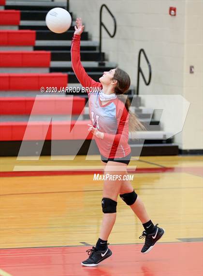 Thumbnail 1 in Bridge City vs Lumberton photogallery.