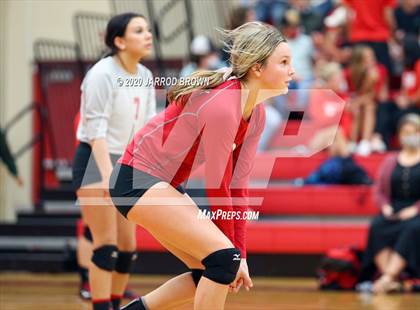 Thumbnail 1 in Bridge City vs Lumberton photogallery.