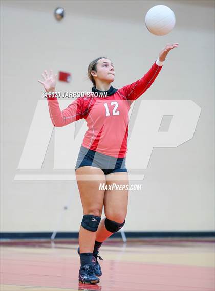 Thumbnail 1 in Bridge City vs Lumberton photogallery.