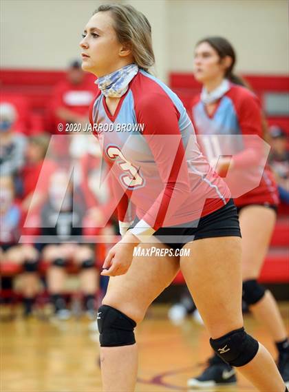Thumbnail 1 in Bridge City vs Lumberton photogallery.