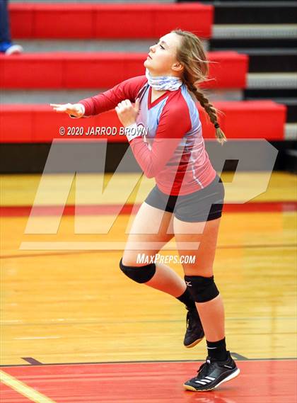 Thumbnail 2 in Bridge City vs Lumberton photogallery.