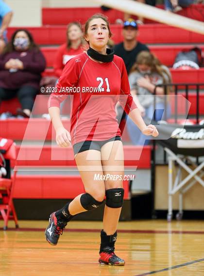 Thumbnail 2 in Bridge City vs Lumberton photogallery.