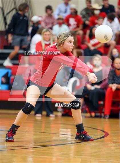 Thumbnail 2 in Bridge City vs Lumberton photogallery.