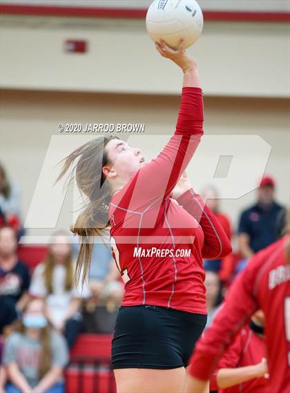 Thumbnail 2 in Bridge City vs Lumberton photogallery.
