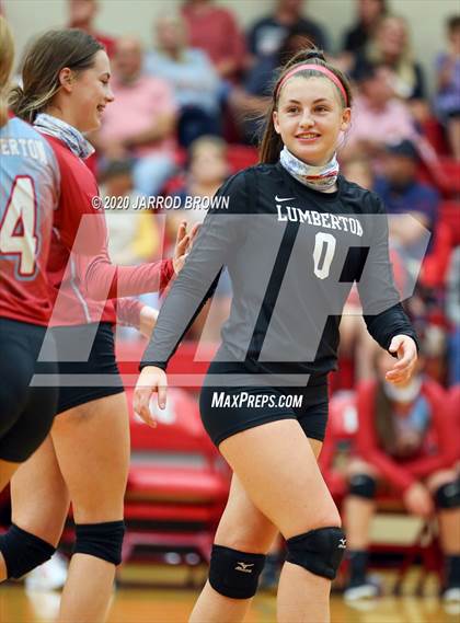 Thumbnail 1 in Bridge City vs Lumberton photogallery.