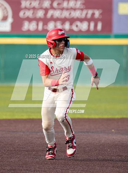 Thumbnail 1 in Boerne-Champion vs. Sharyland (UIL Region IV 5A Baseball Semifinal) photogallery.