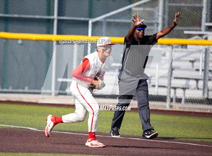 Thumbnail 1 in Boerne-Champion vs. Sharyland (UIL Region IV 5A Baseball Semifinal) photogallery.
