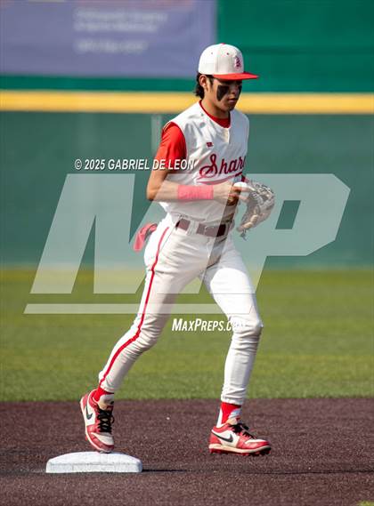 Thumbnail 3 in Boerne-Champion vs. Sharyland (UIL Region IV 5A Baseball Semifinal) photogallery.