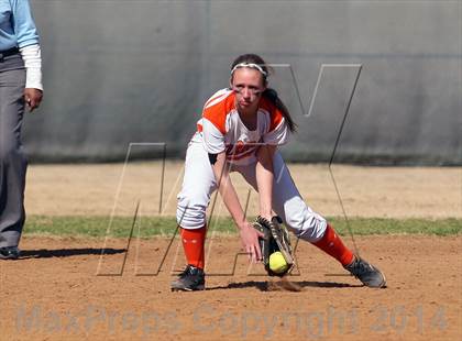 Thumbnail 1 in Queen City vs. Gilmer (Texas 2 Step Tournament) photogallery.