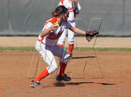 Thumbnail 3 in Queen City vs. Gilmer (Texas 2 Step Tournament) photogallery.