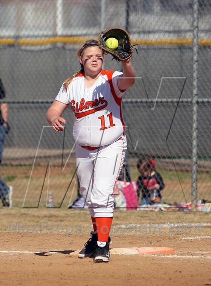 Thumbnail 3 in Queen City vs. Gilmer (Texas 2 Step Tournament) photogallery.