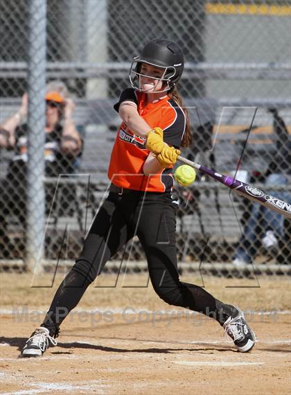 Thumbnail 3 in Queen City vs. Gilmer (Texas 2 Step Tournament) photogallery.