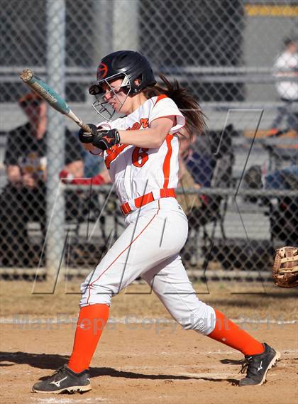 Thumbnail 3 in Queen City vs. Gilmer (Texas 2 Step Tournament) photogallery.