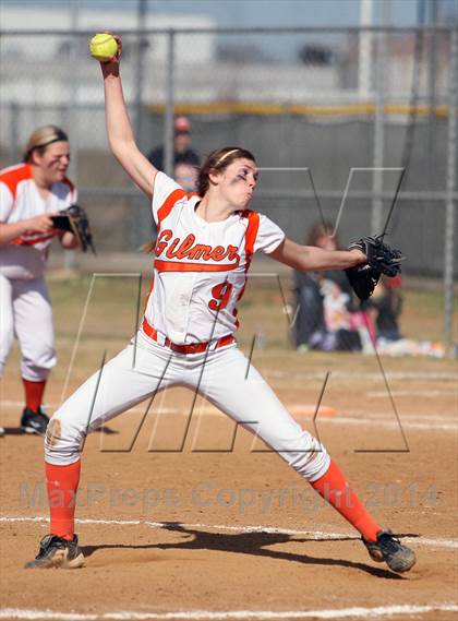 Thumbnail 1 in Queen City vs. Gilmer (Texas 2 Step Tournament) photogallery.