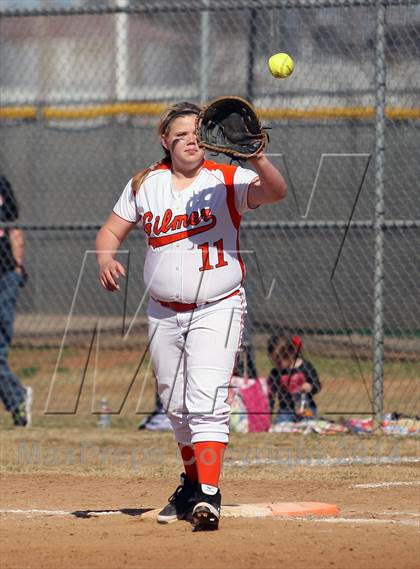 Thumbnail 2 in Queen City vs. Gilmer (Texas 2 Step Tournament) photogallery.
