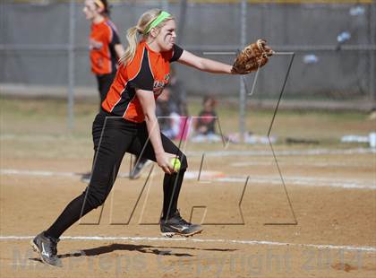 Thumbnail 3 in Queen City vs. Gilmer (Texas 2 Step Tournament) photogallery.