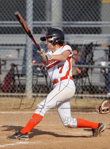 Thumbnail 2 in Queen City vs. Gilmer (Texas 2 Step Tournament) photogallery.