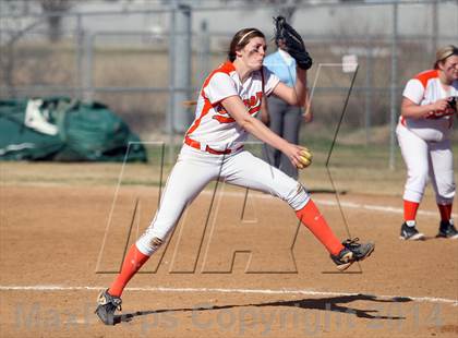 Thumbnail 1 in Queen City vs. Gilmer (Texas 2 Step Tournament) photogallery.