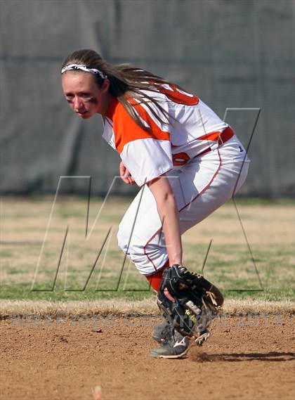 Thumbnail 3 in Queen City vs. Gilmer (Texas 2 Step Tournament) photogallery.