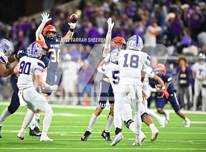 Thumbnail 3 in Klein Cain vs Bridgeland (Bi-District Playoff) photogallery.