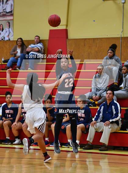 Thumbnail 1 in Cosumnes Oaks vs. Eastside College Prep (Cardinal Newman Classic) photogallery.