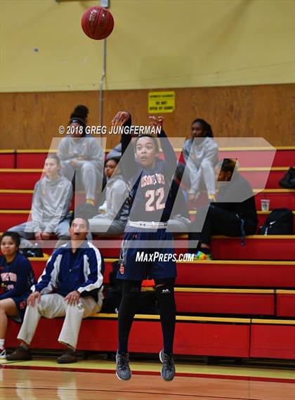 Thumbnail 2 in Cosumnes Oaks vs. Eastside College Prep (Cardinal Newman Classic) photogallery.