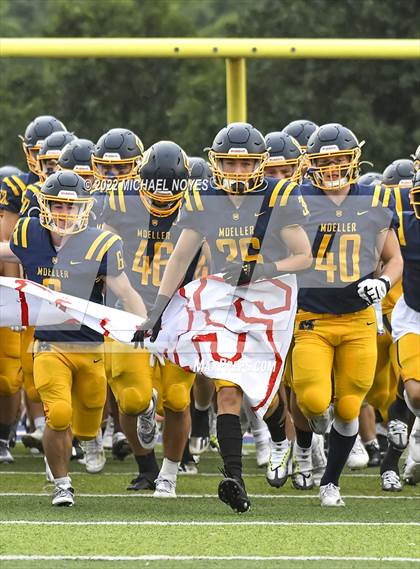 Thumbnail 2 in East Central @ Archbishop Moeller photogallery.