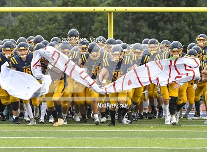 Thumbnail 1 in East Central @ Archbishop Moeller photogallery.