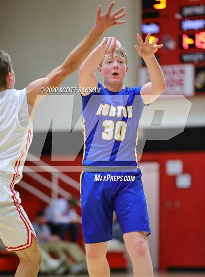 Thumbnail 3 in Norton @ Hoxie photogallery.