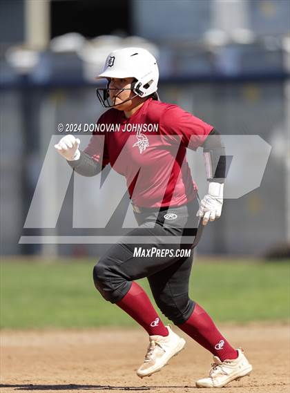 Thumbnail 3 in Downey vs. Villa Park photogallery.
