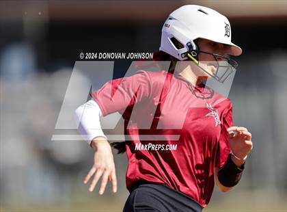 Thumbnail 3 in Downey vs. Villa Park photogallery.