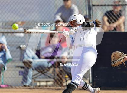 Thumbnail 3 in Downey vs. Villa Park photogallery.