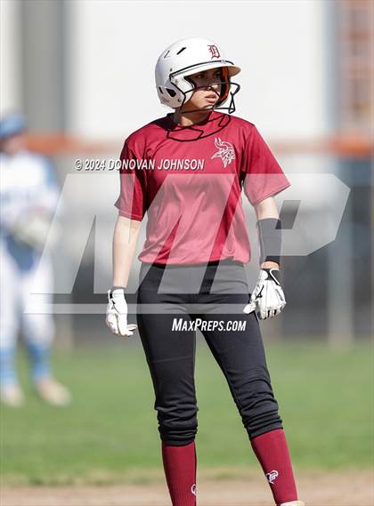 Thumbnail 2 in Downey vs. Villa Park photogallery.