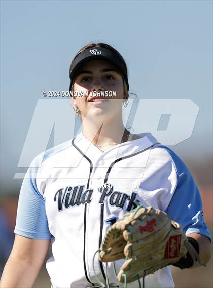 Thumbnail 1 in Downey vs. Villa Park photogallery.