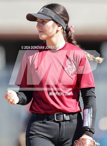 Thumbnail 2 in Downey vs. Villa Park photogallery.