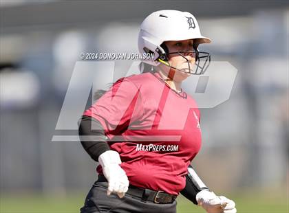 Thumbnail 2 in Downey vs. Villa Park photogallery.