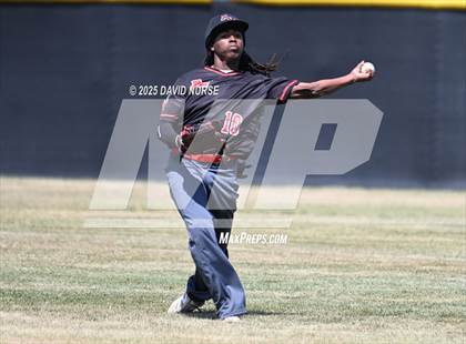 Thumbnail 3 in Antelope Valley @ Highland photogallery.