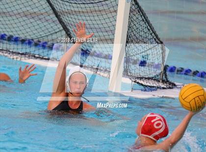 Thumbnail 3 in Foothill vs. Mater Dei (CIF SoCal Regional D1 Final) photogallery.