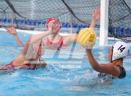 Thumbnail 3 in Foothill vs. Mater Dei (CIF SoCal Regional D1 Final) photogallery.