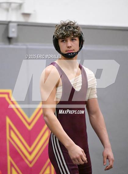 Thumbnail 1 in Monte Vista Invitational photogallery.
