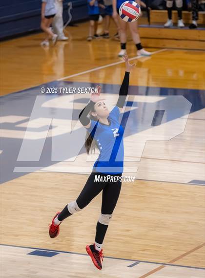 Thumbnail 3 in Buena @ Cienega photogallery.