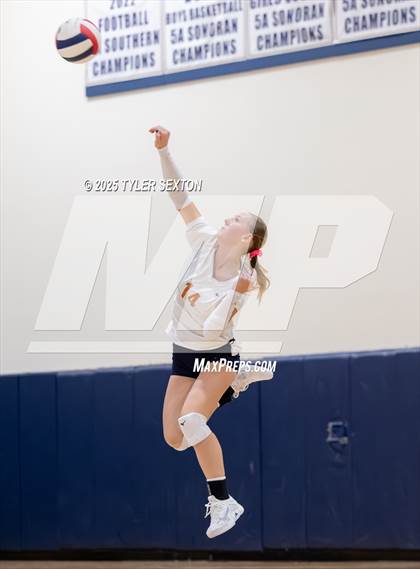 Thumbnail 2 in Buena @ Cienega photogallery.