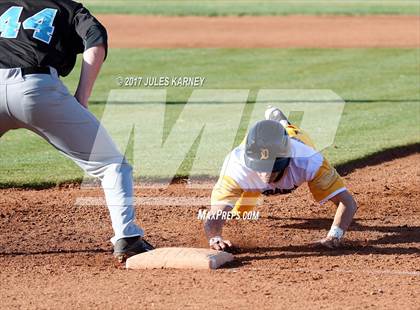 Thumbnail 2 in Durango vs Silverado (Bengal Varsity Tournament) photogallery.